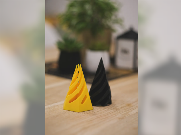 Rotating Pyramid